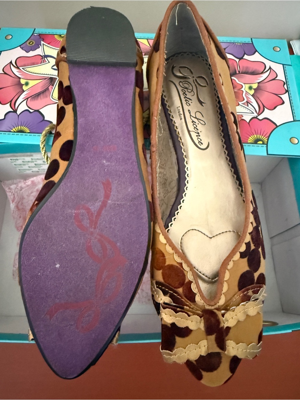 Poetic Licence Get Ready Bark Flats Size 8 Flocked Polka Dot Bow Ballet Shoes - Picture 2 of 5